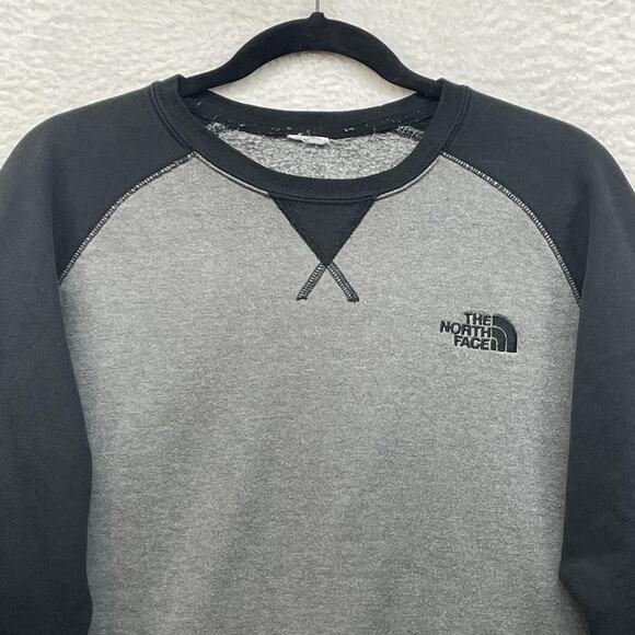 The North Face Sweatshirt Mens XL Gray Black Crewneck Raglan Fleece Pullover Gym - Picture 3 of 9